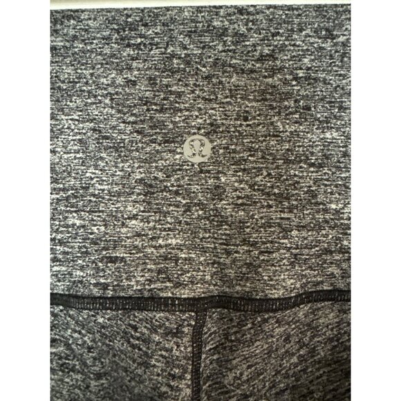 Lululemon High Times Yoga Leggings Size 4 - Picture 3 of 7